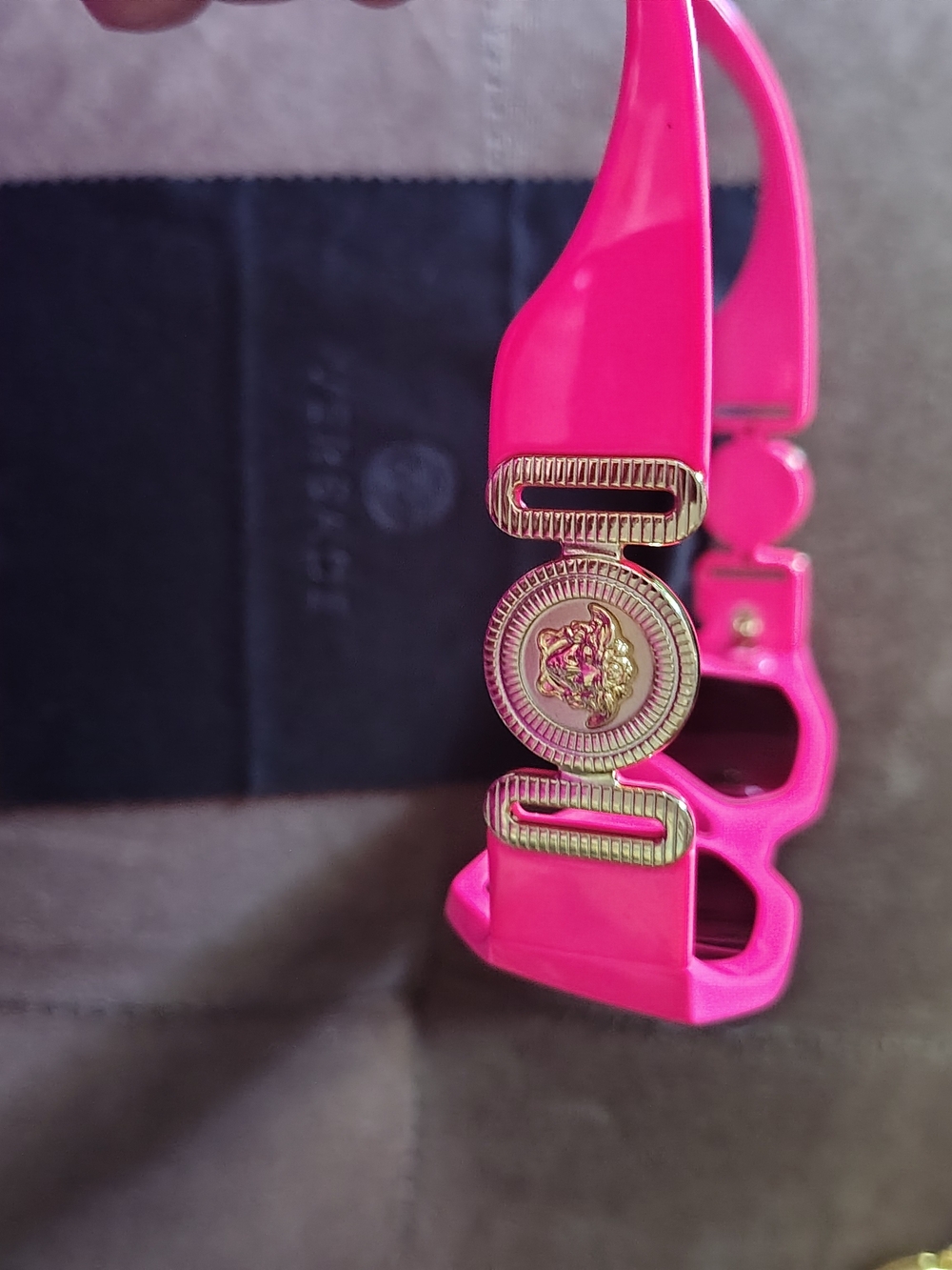 Versace Fuchsia Pink Sunglasses New - Picture 3 of 5